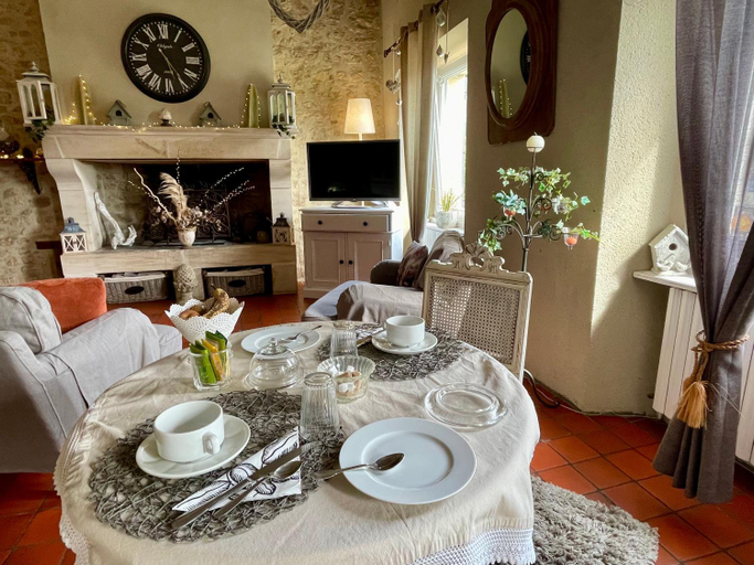 Dining Room 1