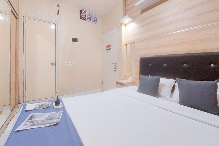 Bedroom 4, Cozy and Simply Look Studio (No Kitchen) Apartment Aeropolis Residence By Travelio, Tangerang