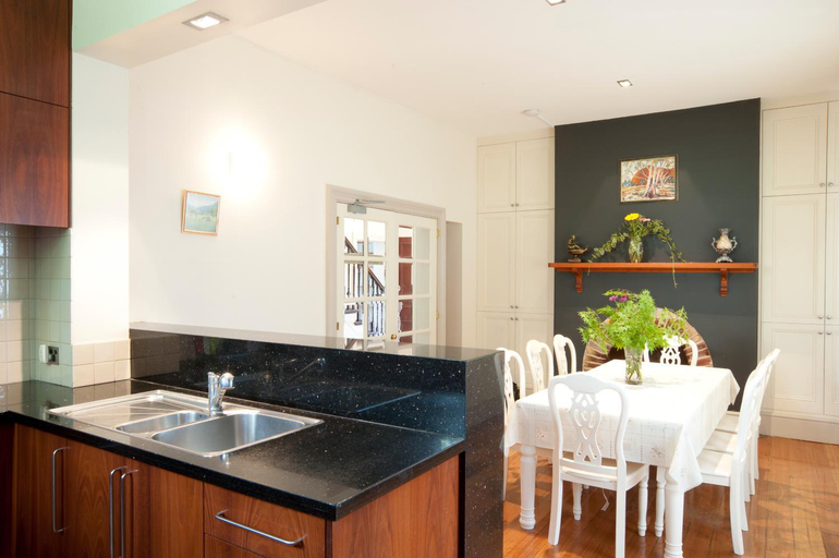 Dining Room 8