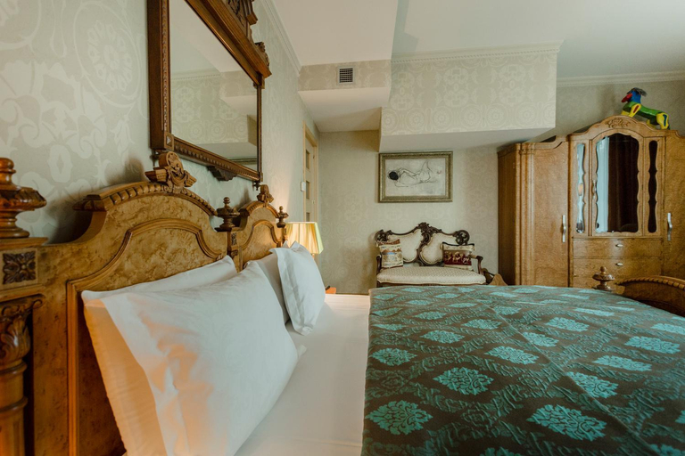 Bedroom 2, Vinotel Boutique Hotel, Tbilisi