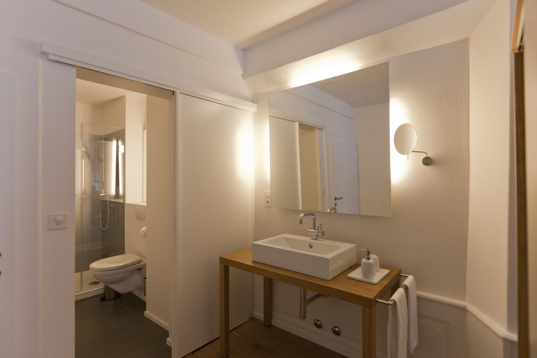 Bedroom 3, Baseltor Hotel & Restaurant, Solothurn