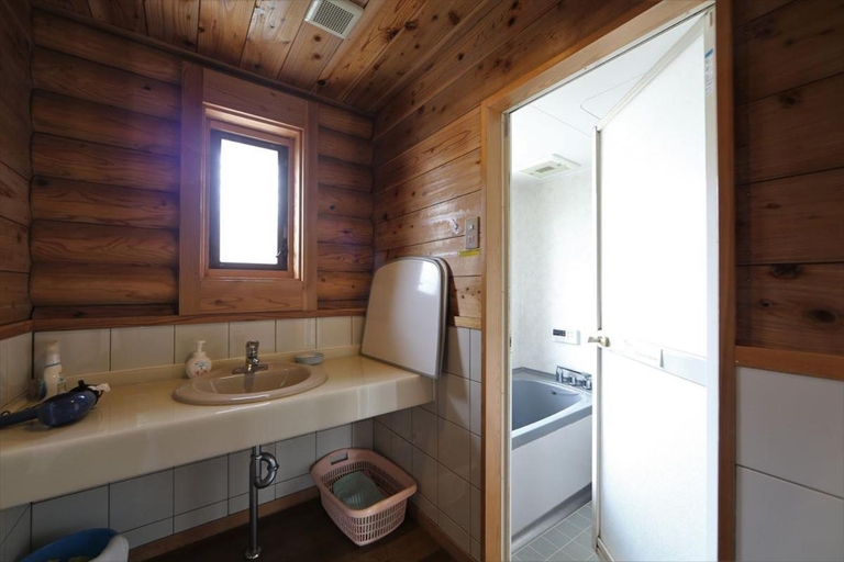 Bathroom, Okinoshima Resort Island Park Hotel, Okinoshima