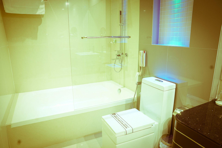 Bathroom 5