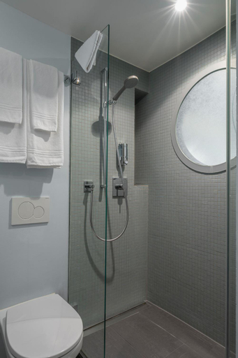 Bathroom 5