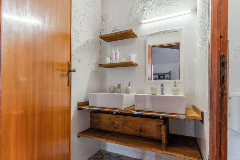 Bathroom 4, Villa Laura by Wonderful Italy, Sassari