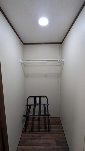 Others 5, Hillcrest Inn & Suites, Ozona