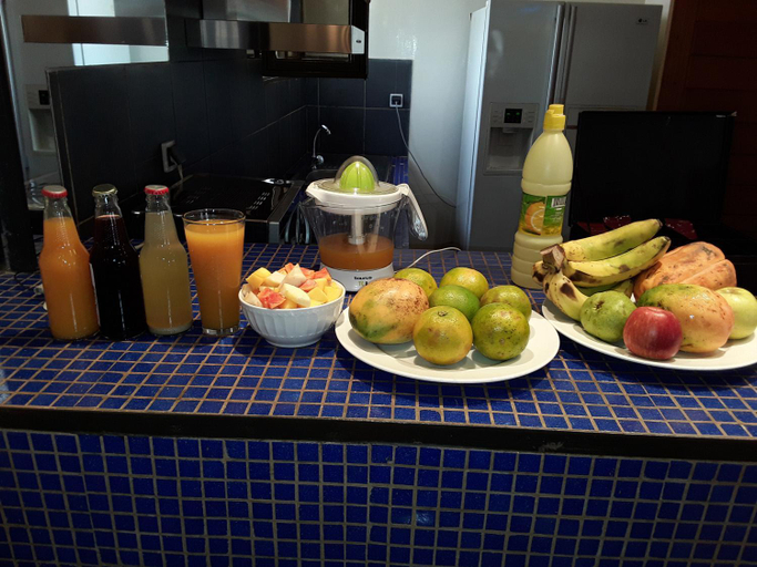 Food & Drinks 5, Le ZaNaLi Hotel, Kadiogo