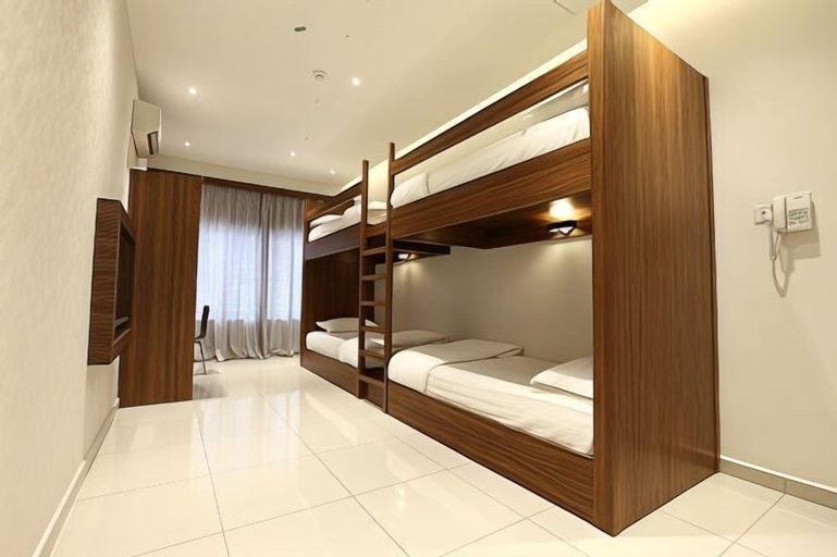 Bedroom 13