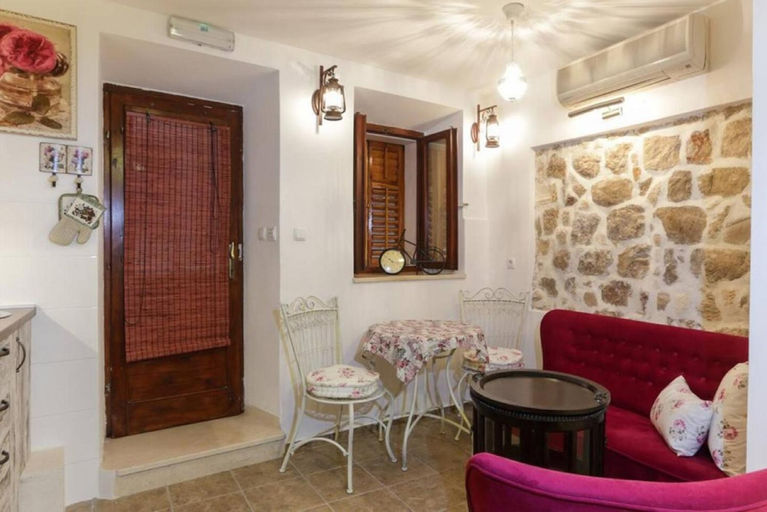 Facilities 4, Figura suites, Dubrovnik