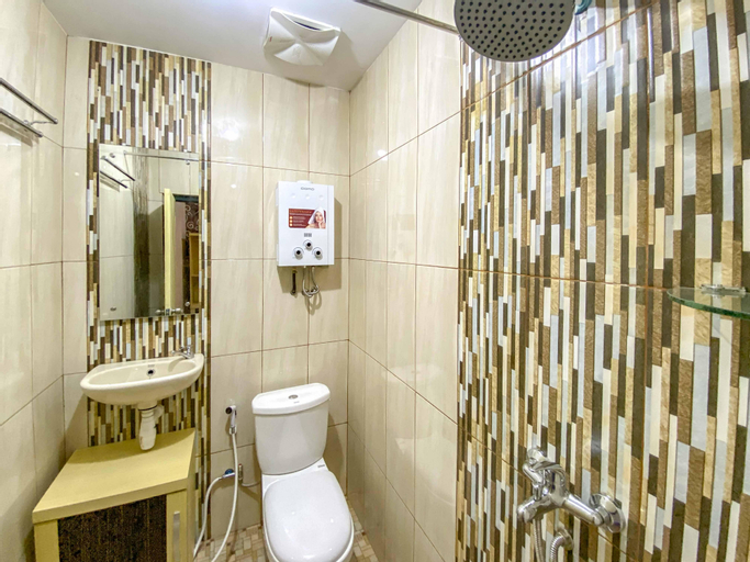 Bathroom 8
