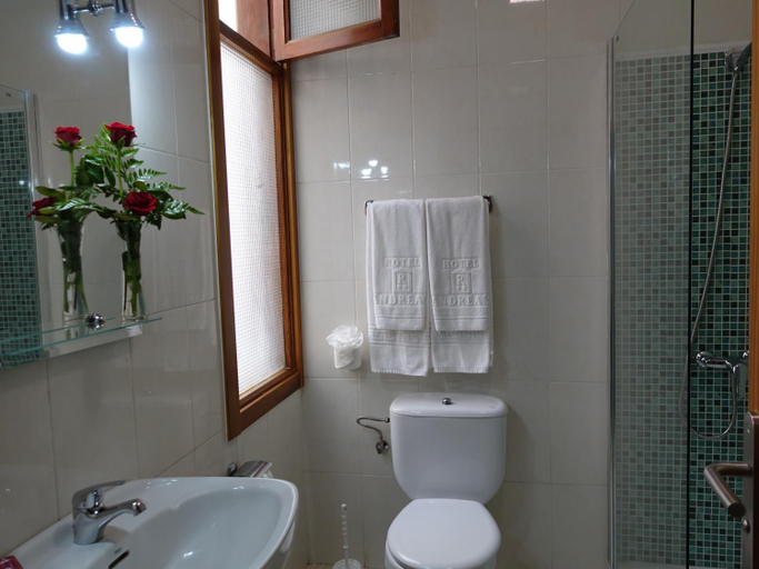 Bathroom 4, Hotel Andrea´s, Santa Cruz de Tenerife