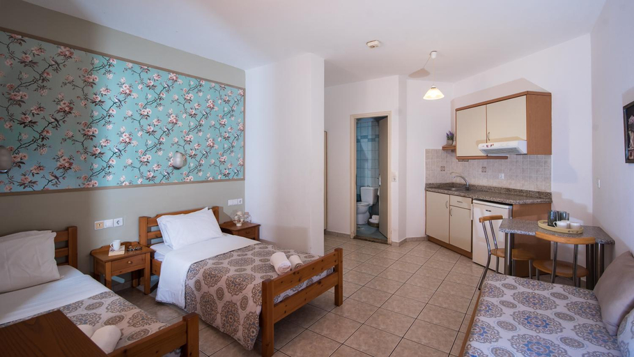 Bedroom 2, Sarpidon Apartments, Crete