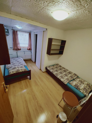 Others 5, Motel Sofer, Zlaté Moravce