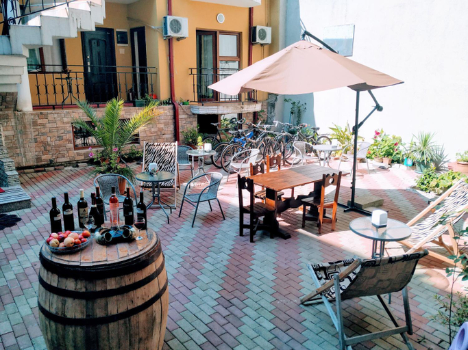Food & Drinks 4, Batumi Home, Batumi