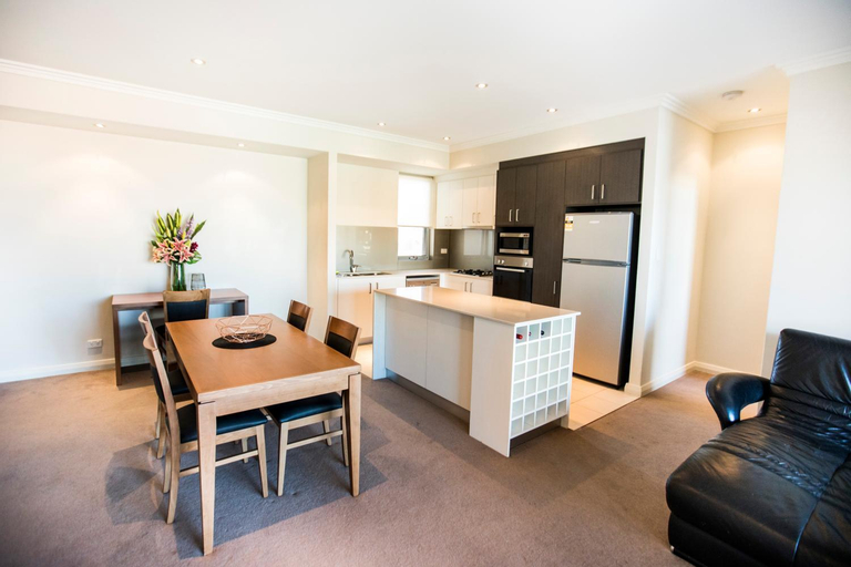 Dining Room 4