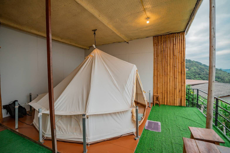 Bedroom 2, Mankhao Homestay, Mae Rim