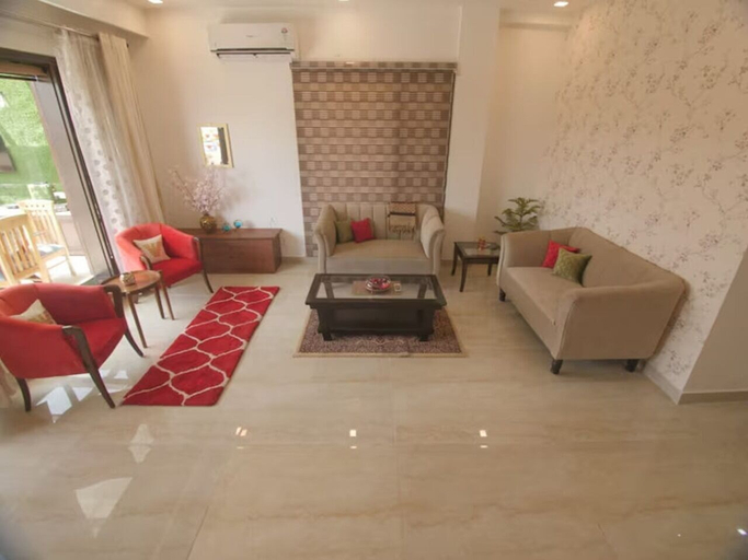 Others 5, TIM Stayz Deharadun, Dehradun