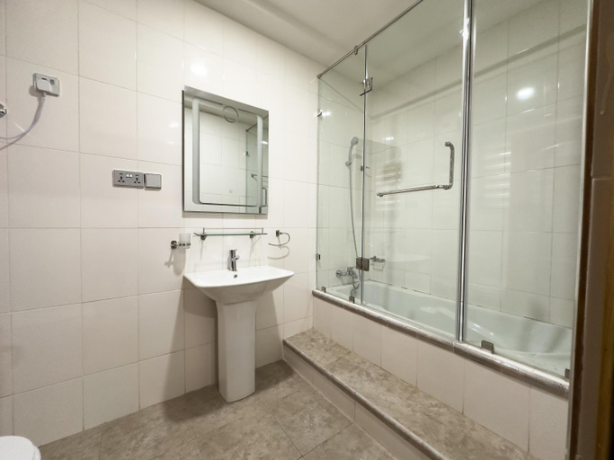 Bathroom 5, The AUD Luxury Apartments, Kumasi