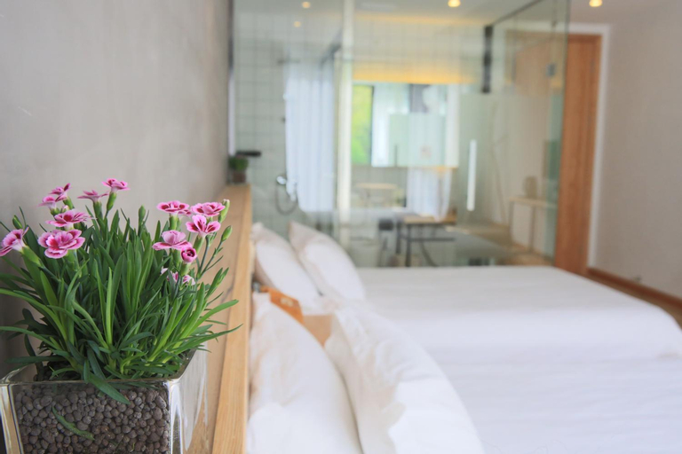 Bedroom 21
