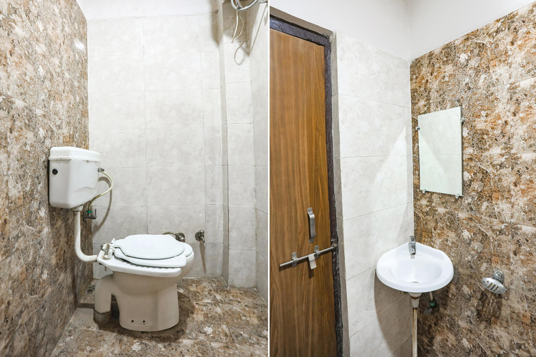 Bathroom 3, Via Welcome, Kanpur Nagar