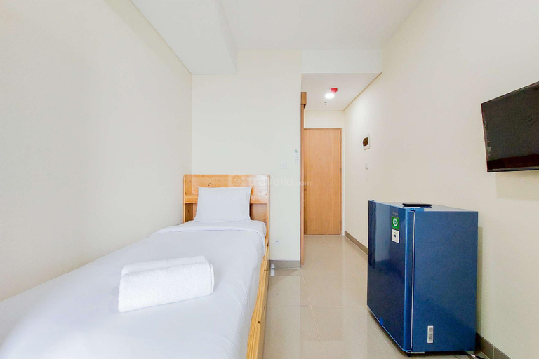 Bedroom 2, Cozy Studio @ B Residence (No Kitchen) By Travelio, Tangerang Selatan
