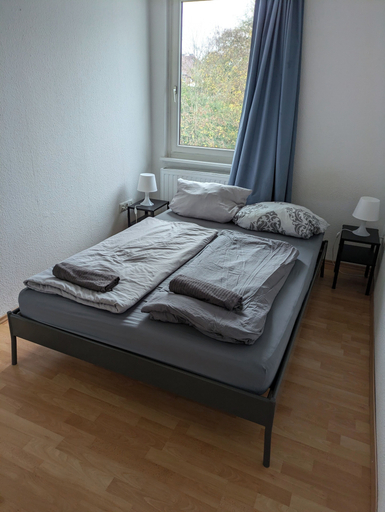 Bedroom 4, NestOaseWHV Küstenzimmer im Stadtherz, Wilhelmshaven