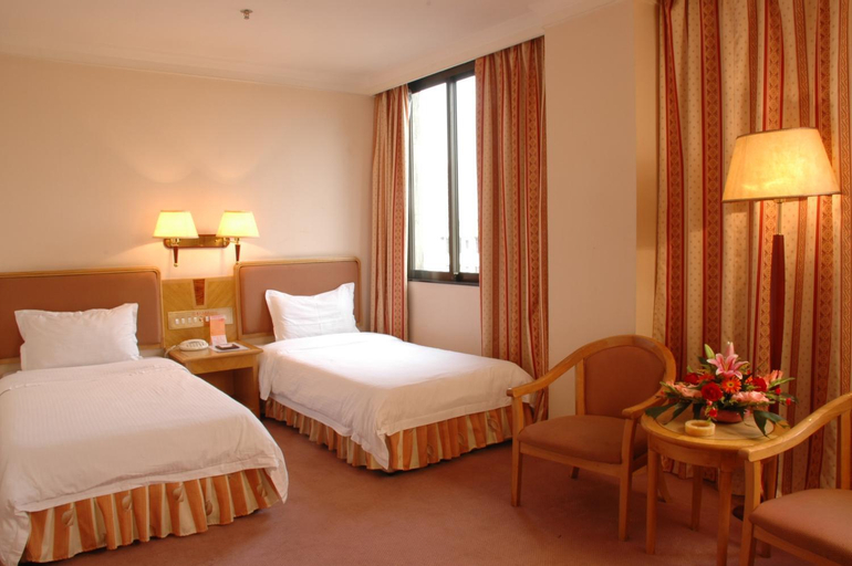 Bedroom 10