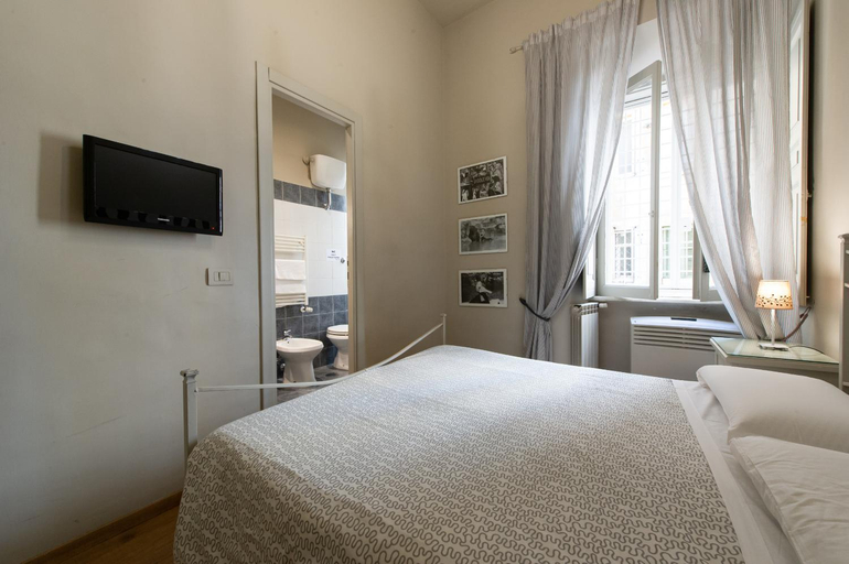 Bedroom 2, Residenza Ottaviani, Rome