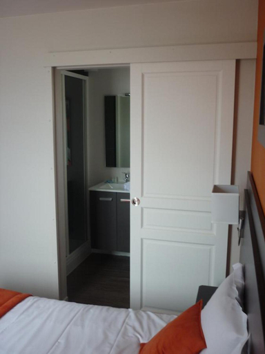 Bedroom 2, Hotel De La Plage, Seine-Maritime