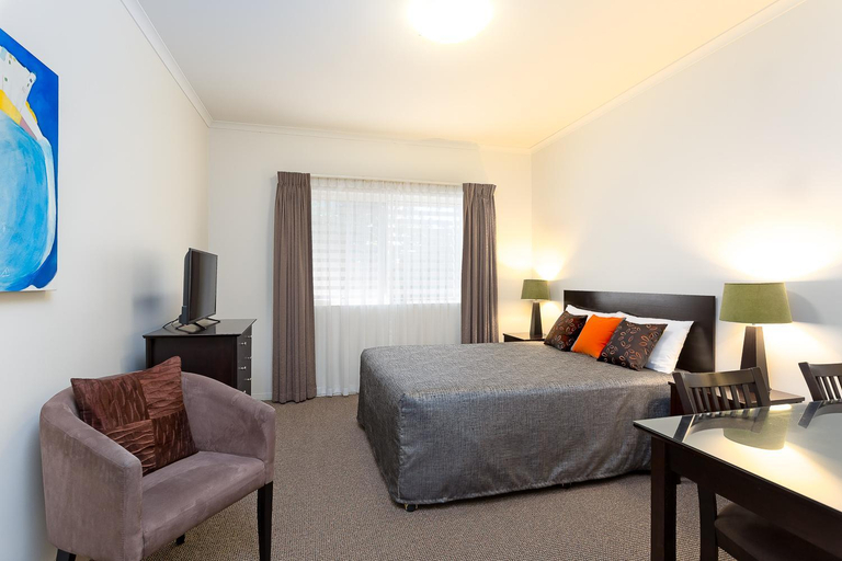 Others 3, Redcliffe Motor Inn, Redcliffe-Scarborough