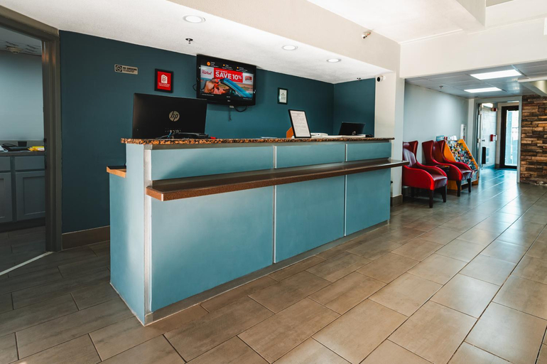 Public Area 2, HomeTowne Studios San Antonio – Seaworld/Northwest, Bexar