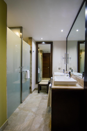 Bathroom 4, Barcelo Maya Caribe - All Inclusive, Cozumel