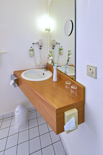 Bathroom 2, Hesse Hotel Celle, Celle