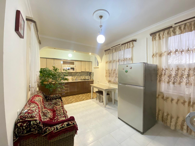 Others 3, Lusya B&B