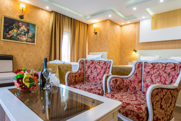 Public Area 2, Hotel Adria, Stolichna