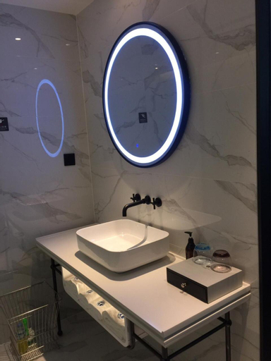 Bathroom 8