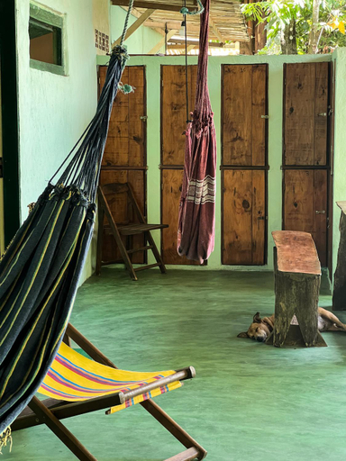 Others 2, Hostel Morere, Cairu