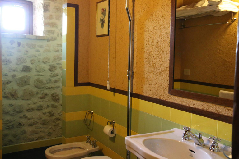 Bathroom 3, Agriturismo Casale Montebello, Perugia
