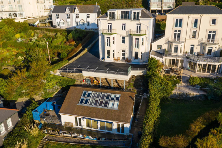 Exterior & Views 1, Lundy House Hotel, Devon