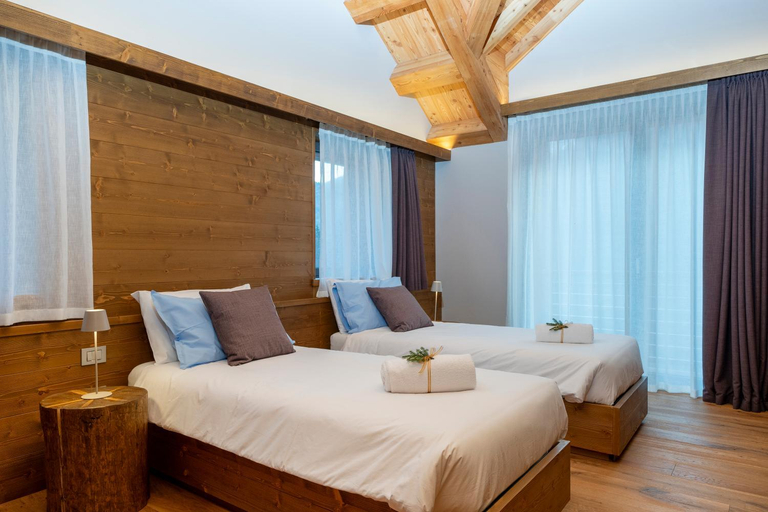 Bedroom 2, Kile Alpine Resort, Udine