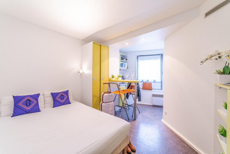 Bedroom 3, Montempo Appart'Hotel Evry, Essonne