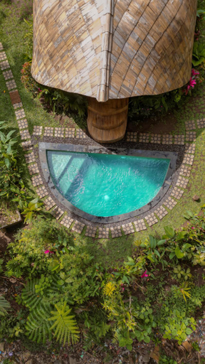 Swimming Pool 11
