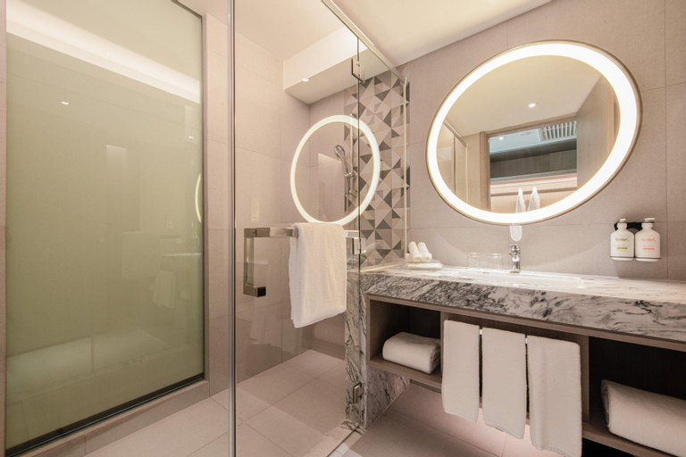 Bathroom 19