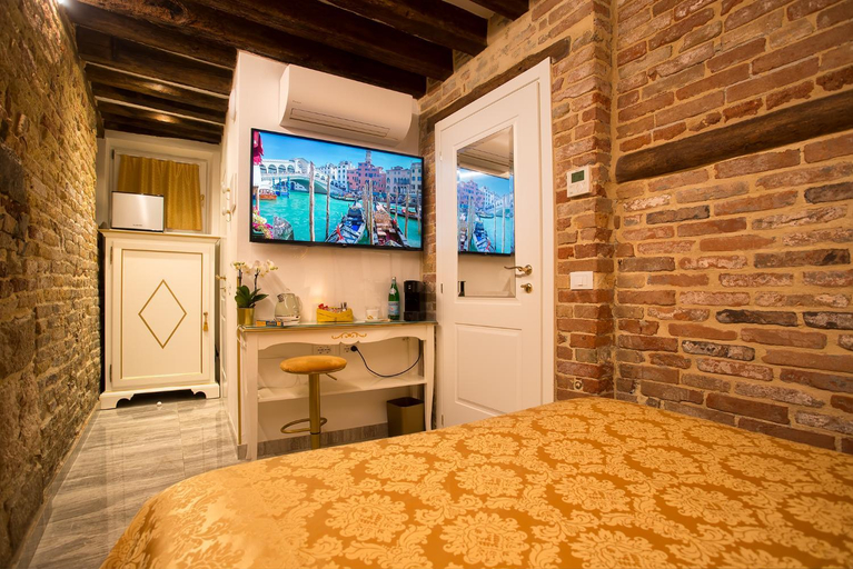 Bedroom 2, CaPatron, Venezia
