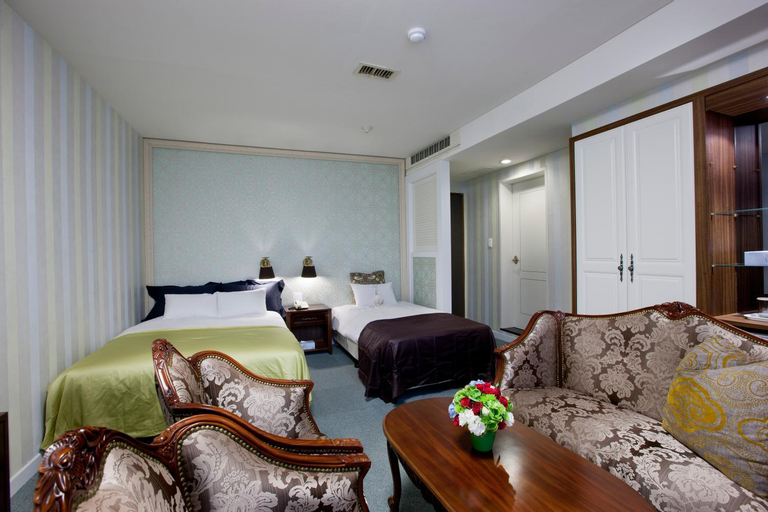 Bedroom 8