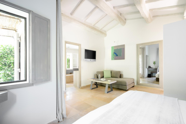 Bedroom 3, Le Pre de la Mer, Var