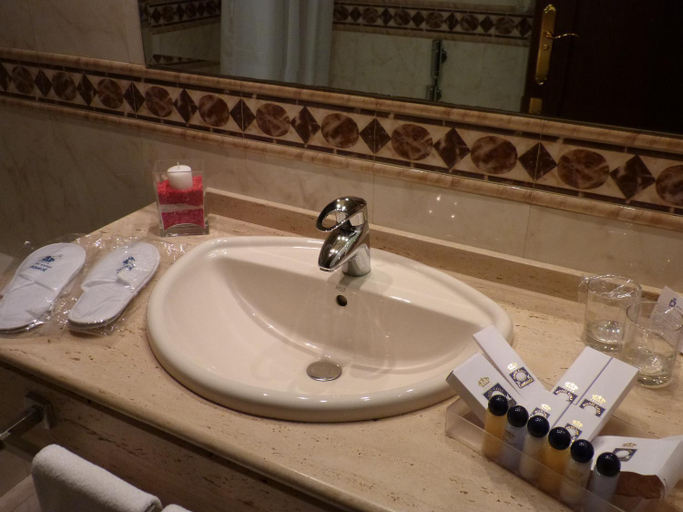 Bathroom 4, Hotel Golf Campoamor, Alicante