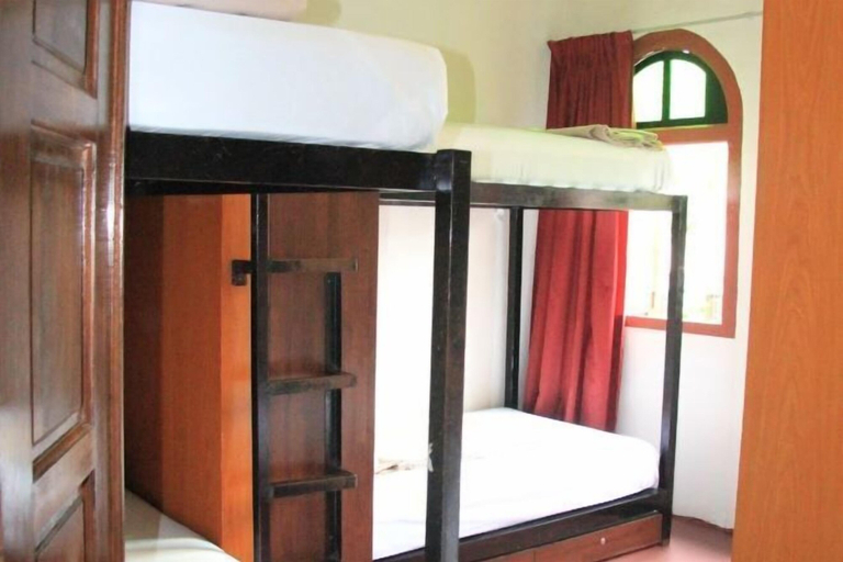Bedroom 26