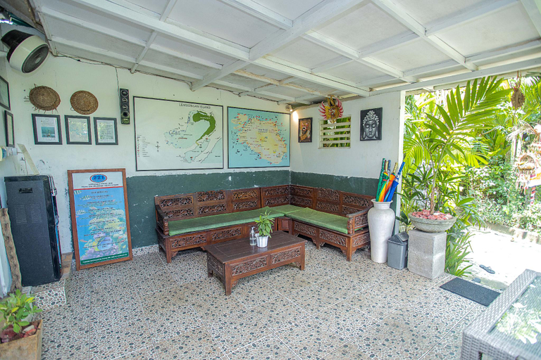 Public Area 3, 221 Garden Cottages, Klungkung
