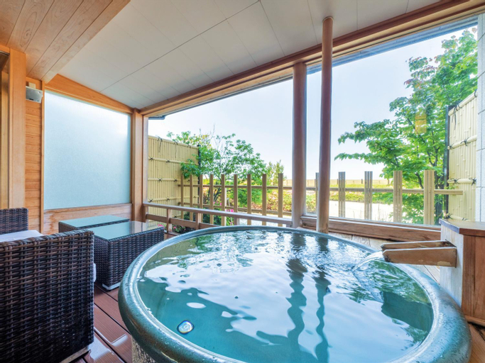 Awara Onsen Matuya Sen Sen, Awara